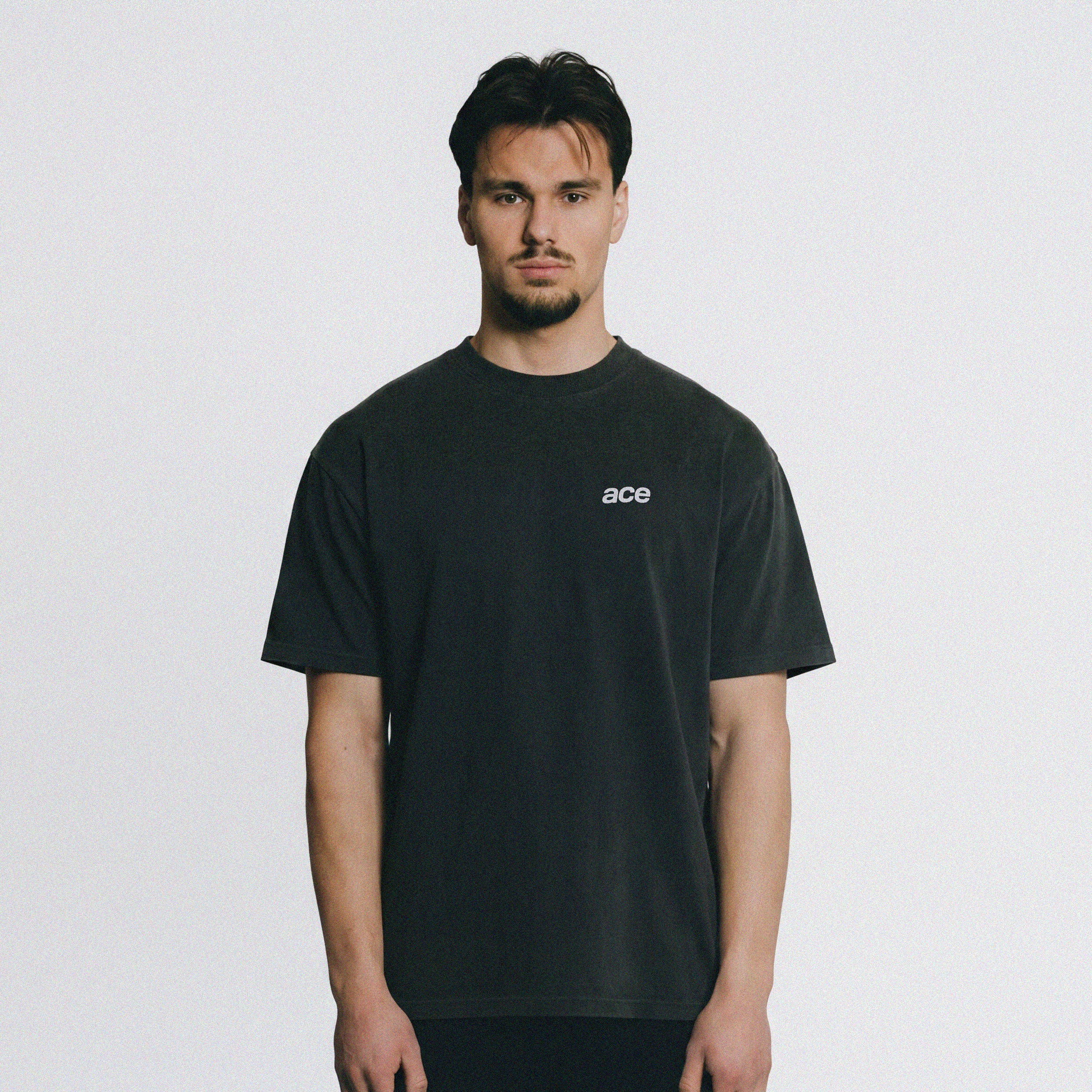 STAR LOGO T-SHIRT VINTAGE BLACK